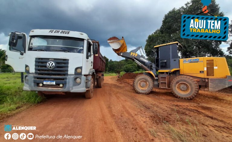 A prefeitura seque realizando trabalho de recuperação de ramais.