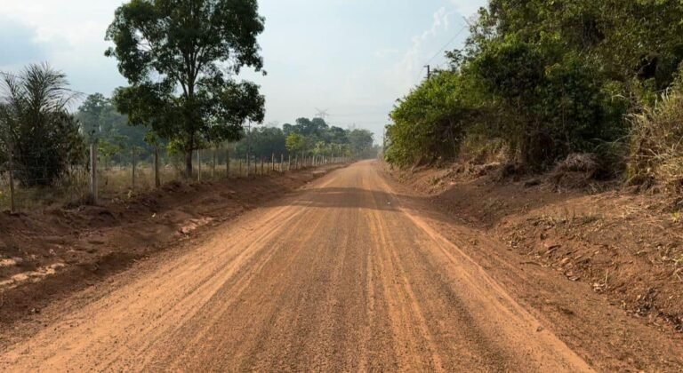 A Prefeitura concluiu os trabalhos de recuperação de ramal no Tauari – região do Camburão.